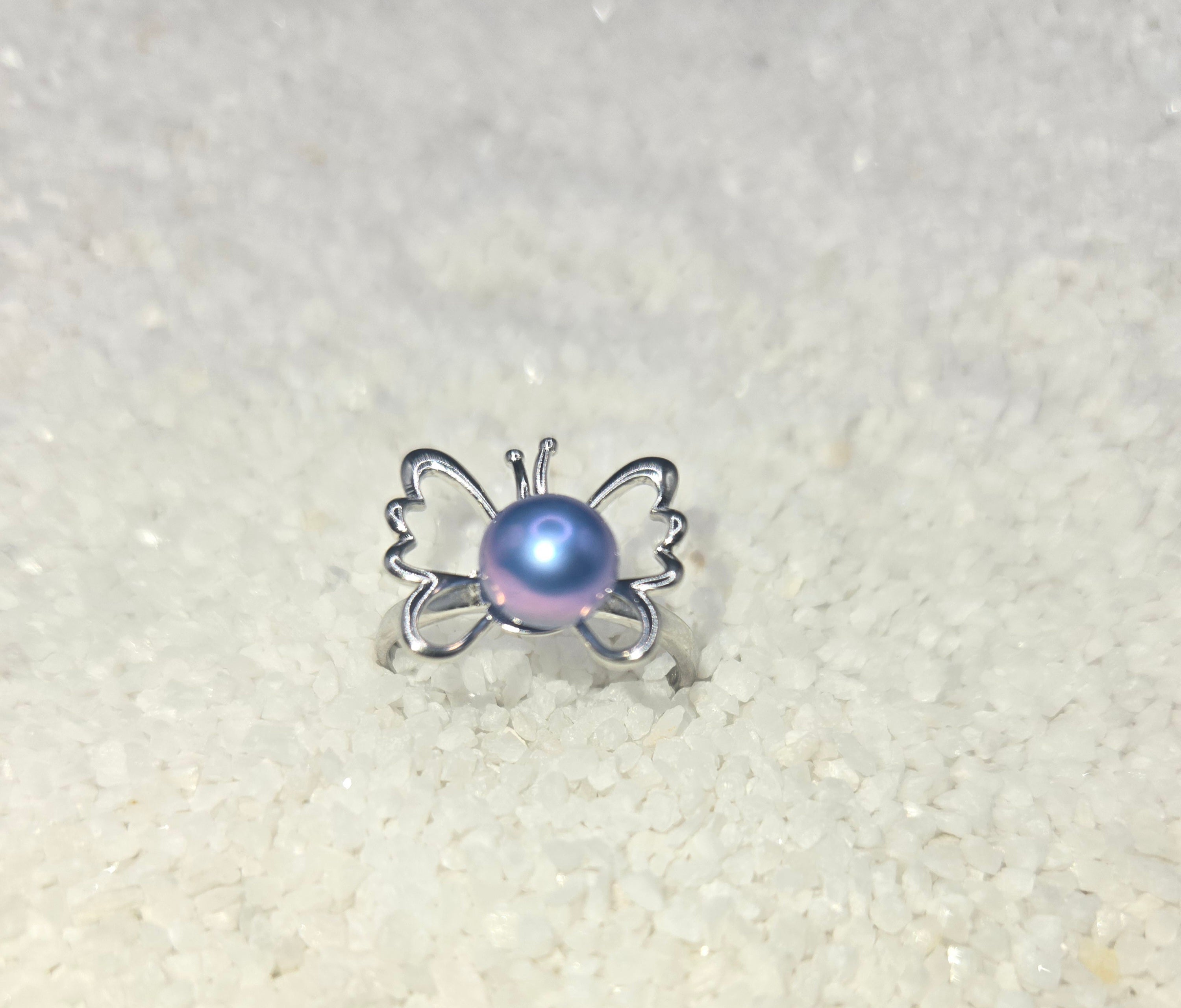 Ariana Ring
