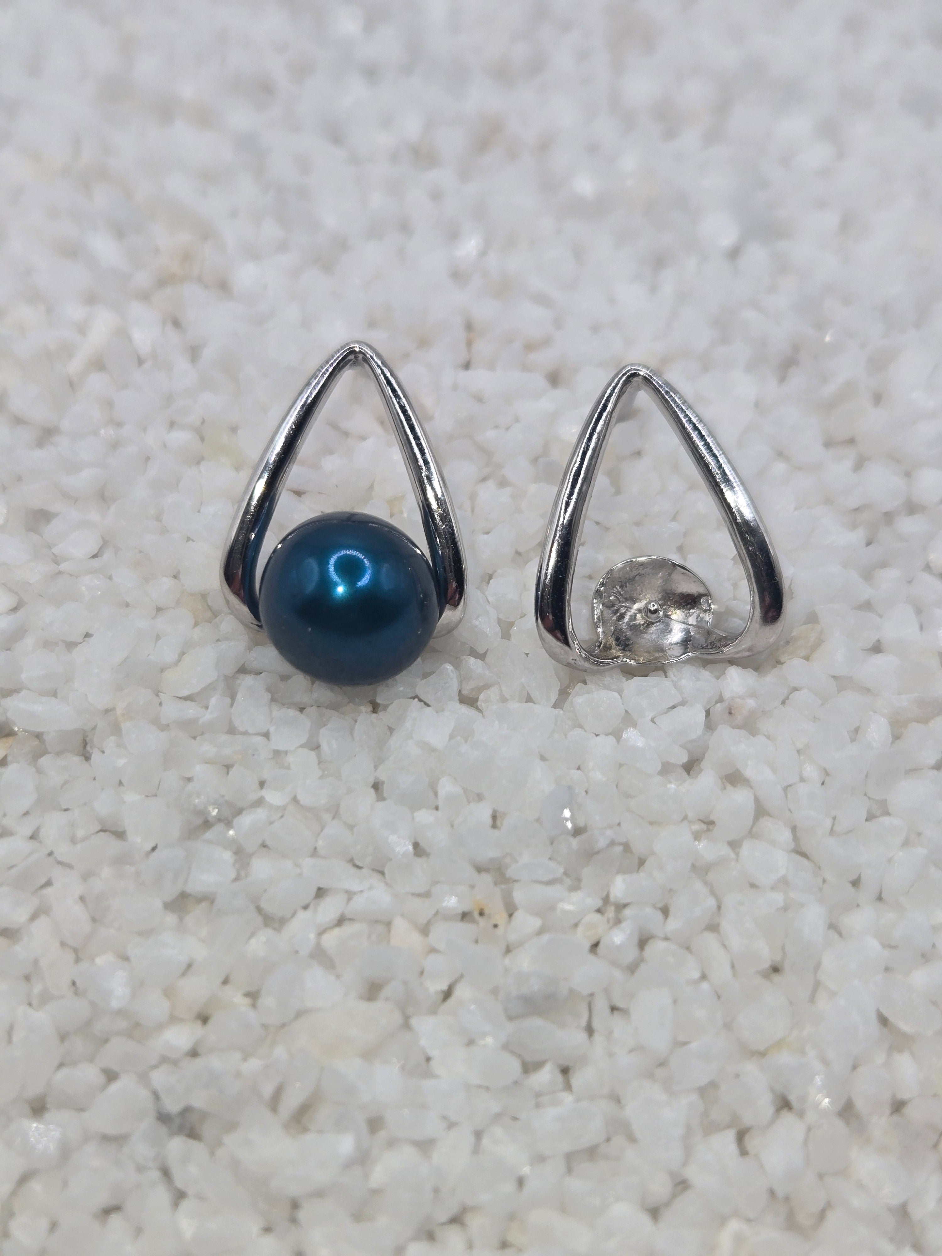 Vickie Earrings