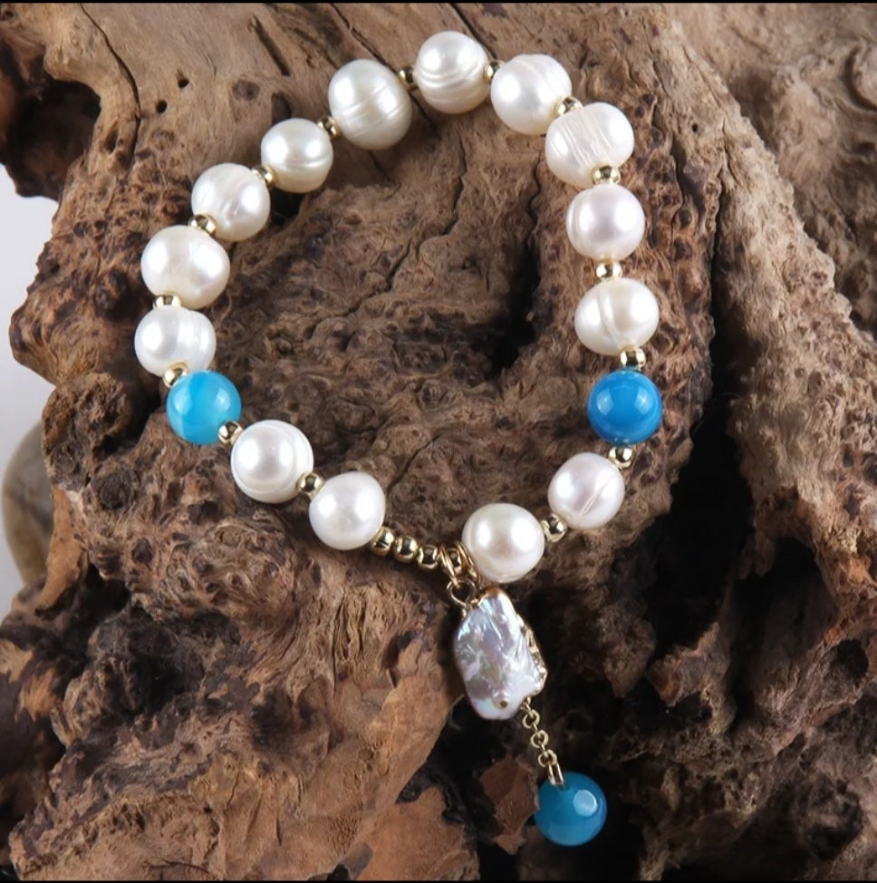Blue Agate and Baroque Pearl Bracelet
