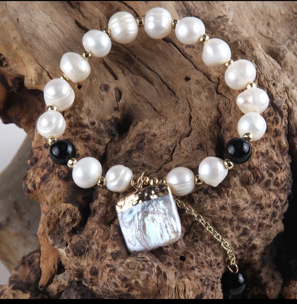 Black Obsidian and Baroque Bracelet